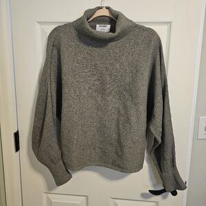 Old Navy Gray Cowl Neck Sweater Soft Knit Long Sleeves